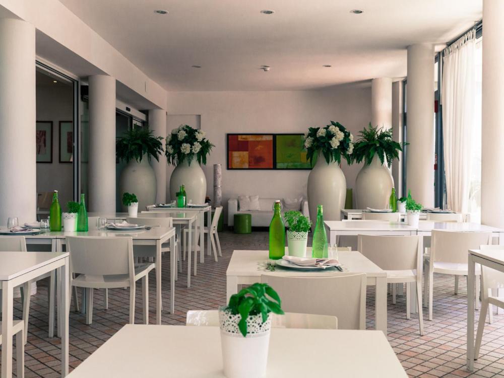 Hotel Principe Rimini Exteriör bild